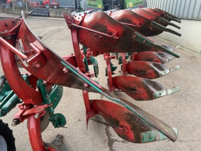 Kverneland EG 85/300 plough