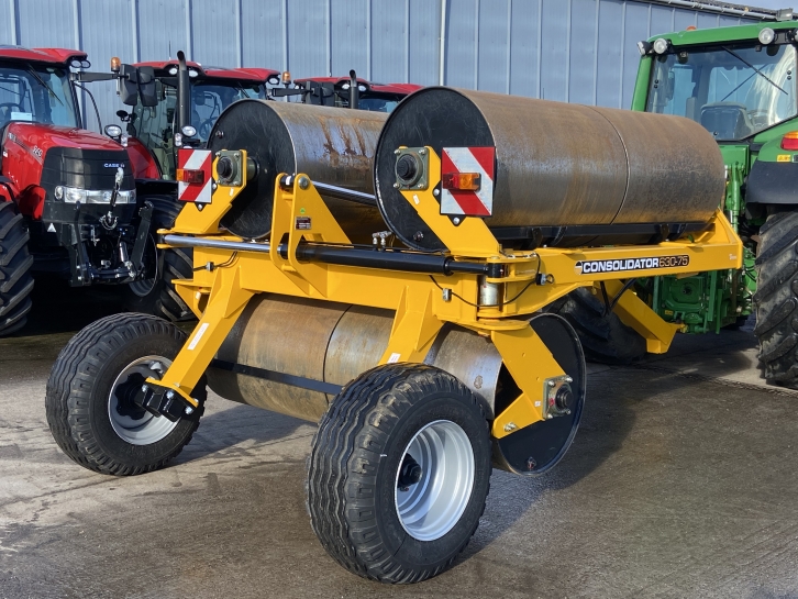 Twose Consolidator 630-75 rollers