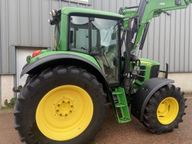 John Deere 6430