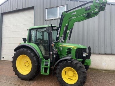 John Deere 6430