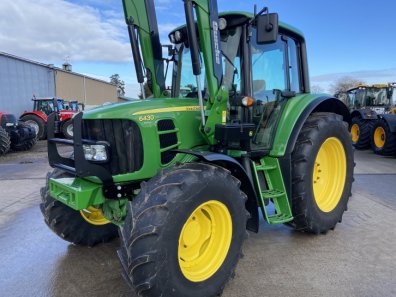 John Deere 6430