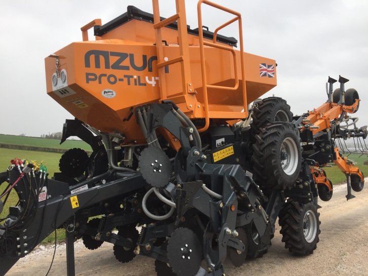 Mzuri Pro-till 4T drill