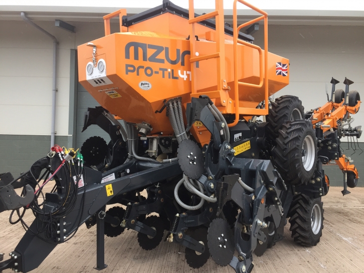 Mzuri Pro-till 4T drill