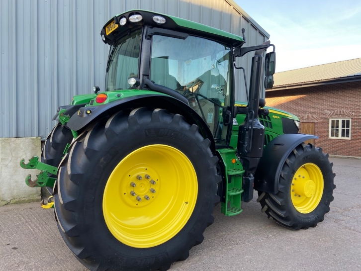 John Deere 6155R