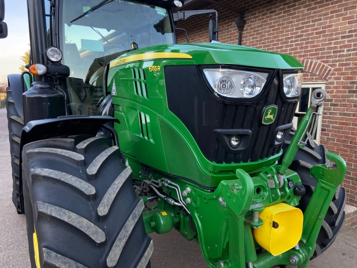 John Deere 6155R