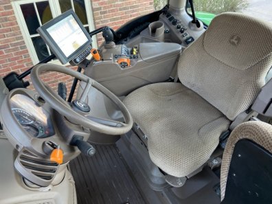 John Deere 6155R