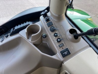John Deere 6155R