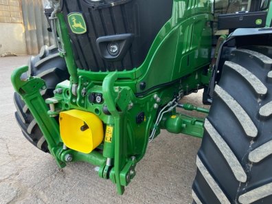 John Deere 6155R