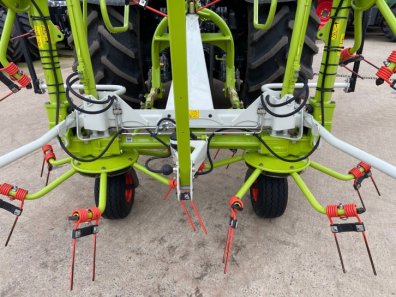 Claas Volto 900