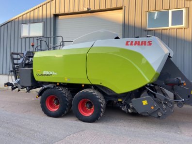 Claas Quadtrant 5300RC baler