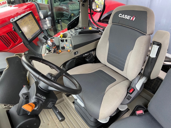 Case CVX 240