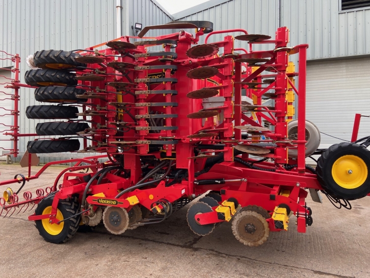 Vaderstad Rapid 600AS 6 Metre drill