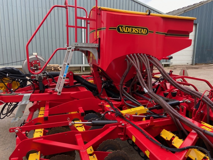 Vaderstad Rapid 600AS 6 Metre drill