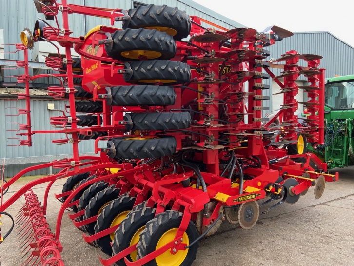Vaderstad Rapid 600AS 6 Metre drill
