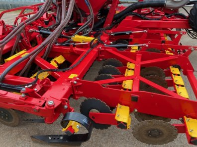 Vaderstad Rapid 600AS 6 Metre drill