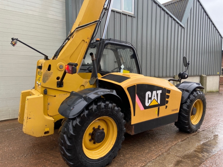 CAT TH407
