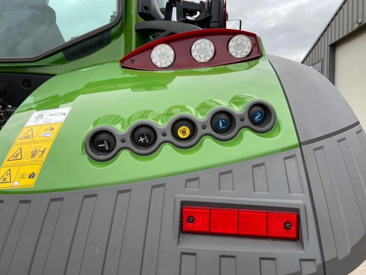 Fendt 724 Profi-Plus