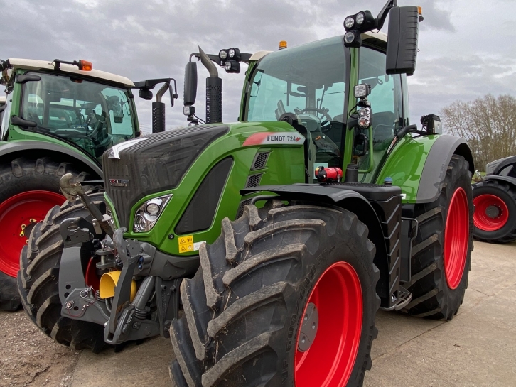 Fendt 724 Profi-Plus