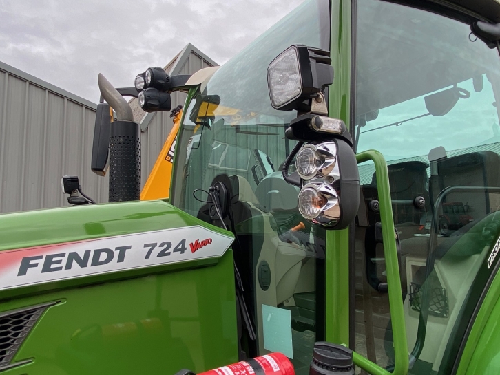 Fendt 724 Profi-Plus