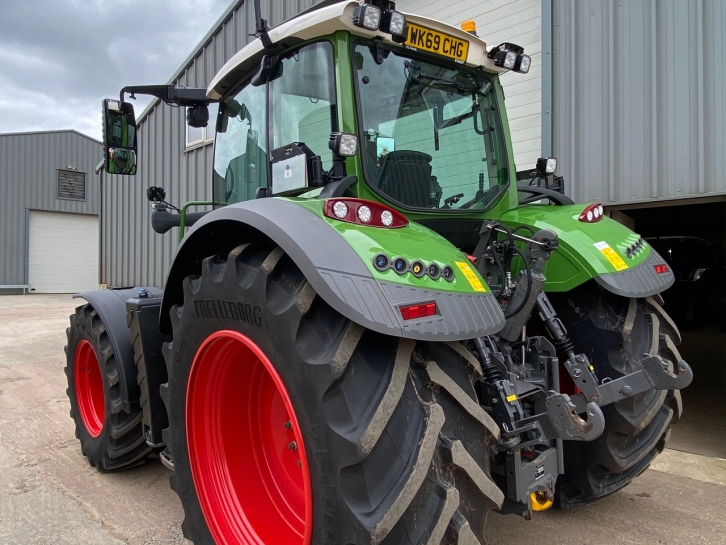 Fendt 724 Profi-Plus