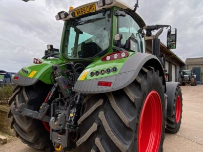 Fendt 724 Profi-Plus