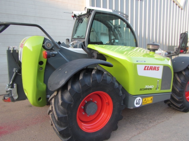 Claas Scorpion 7040 VP