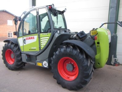 Claas Scorpion 7040 VP