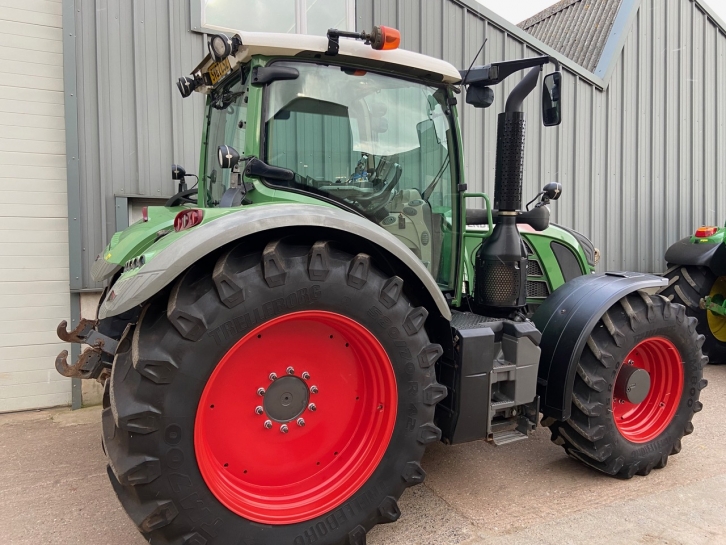 Fendt 724 Profi-Plus