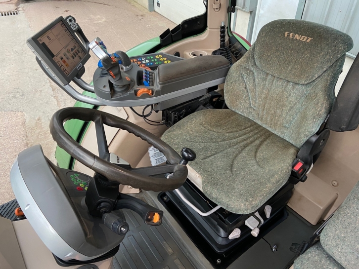 Fendt 724 Profi-Plus