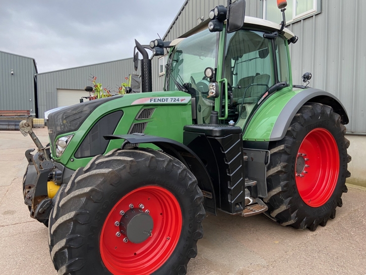 Fendt 724 Profi-Plus