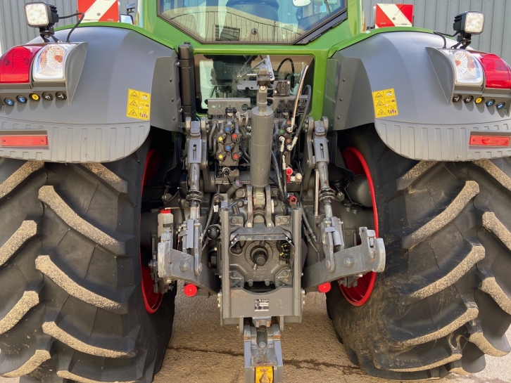 Fendt 828 Profi-Plus