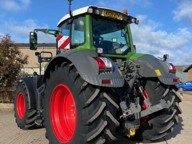 Fendt 828 Profi-Plus