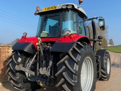 Massey Ferguson 7718S Efficient
