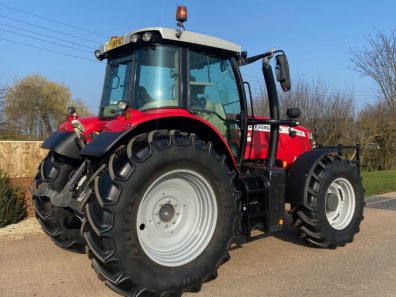 Massey Ferguson 7718S Efficient