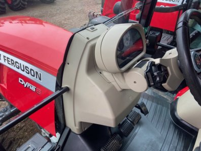 Massey Ferguson 7718S Efficient