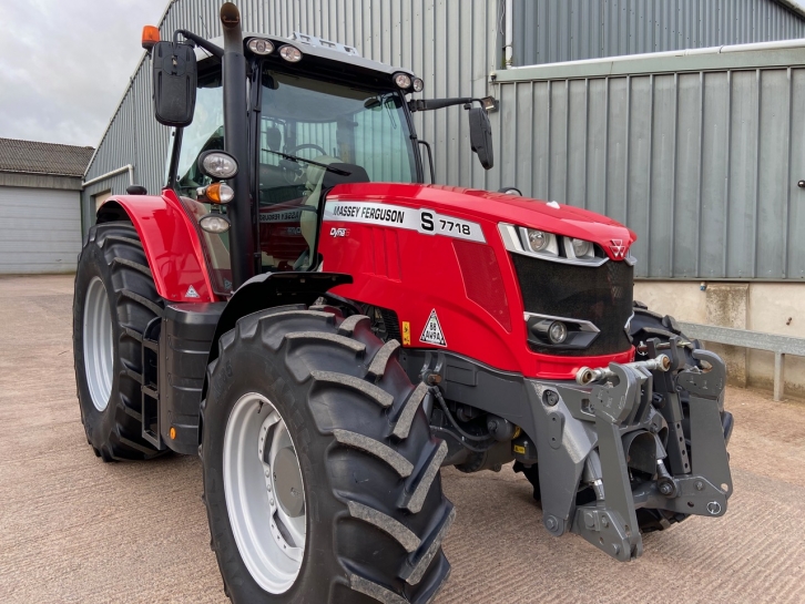 Massey Ferguson 7718S Efficient
