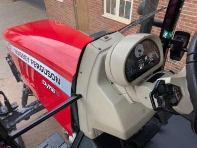 Massey Ferguson 7718S Efficient