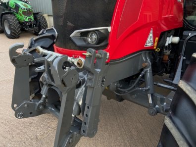 Massey Ferguson 7718S Efficient
