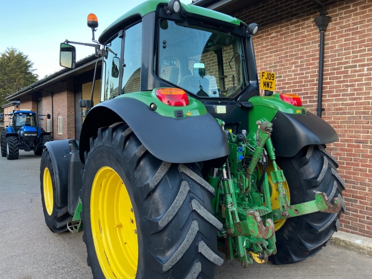 John Deere 6930 Standard