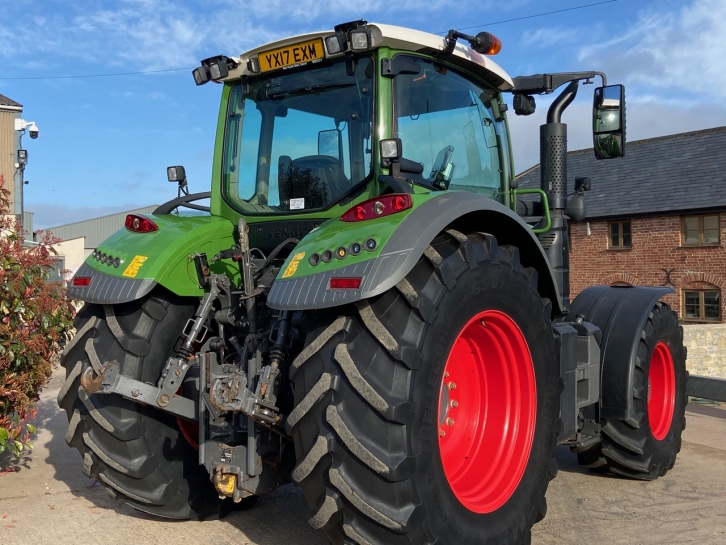 Fendt 724 Profi-Plus