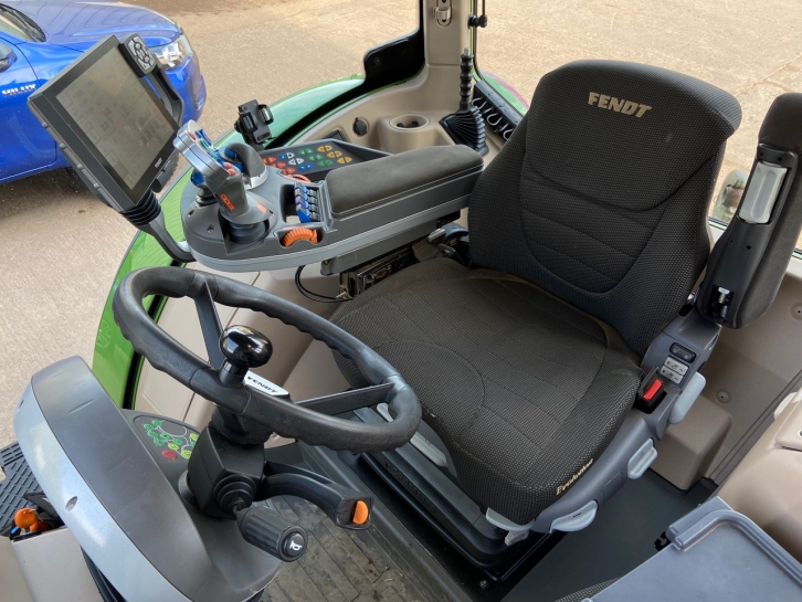 Fendt 724 Profi-Plus