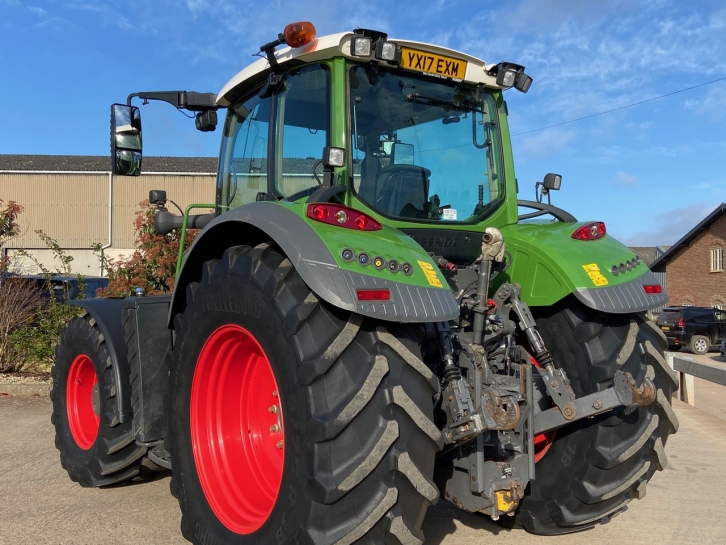 Fendt 724 Profi-Plus