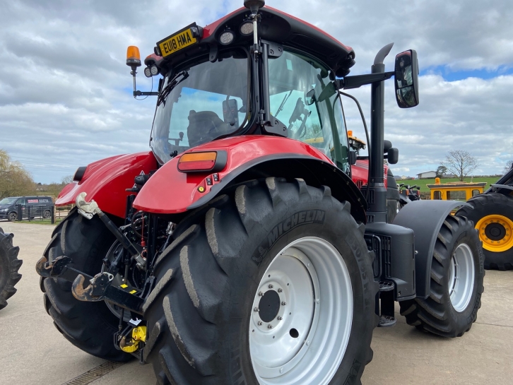 Case CVX 175