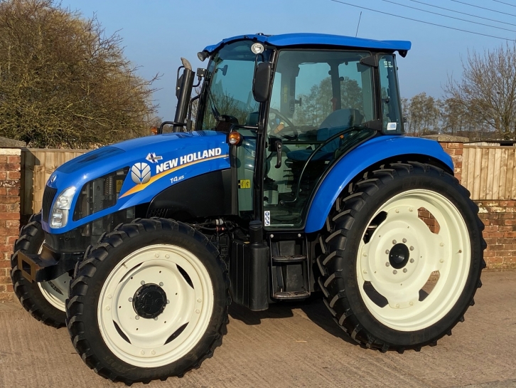 New Holland T4.85