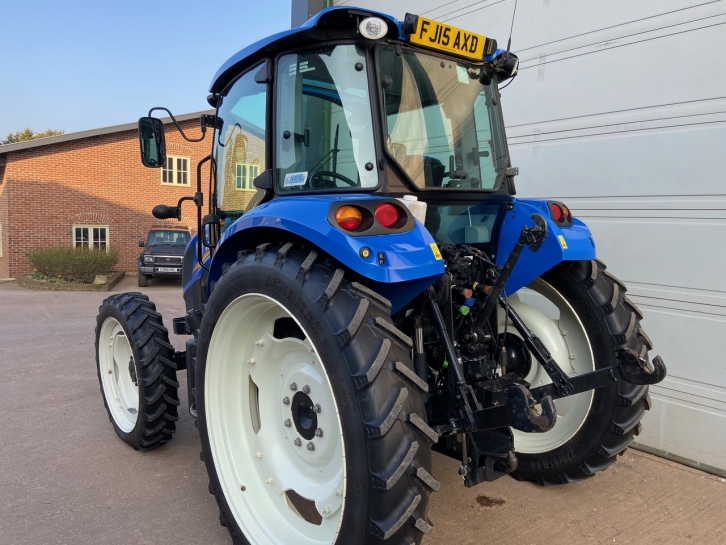 New Holland T4.85