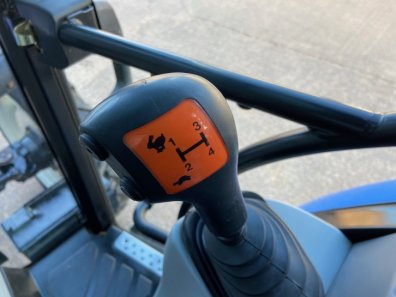 New Holland T4.85