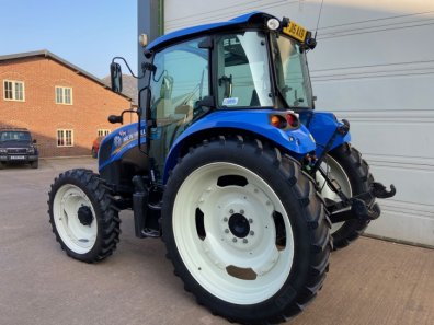 New Holland T4.85