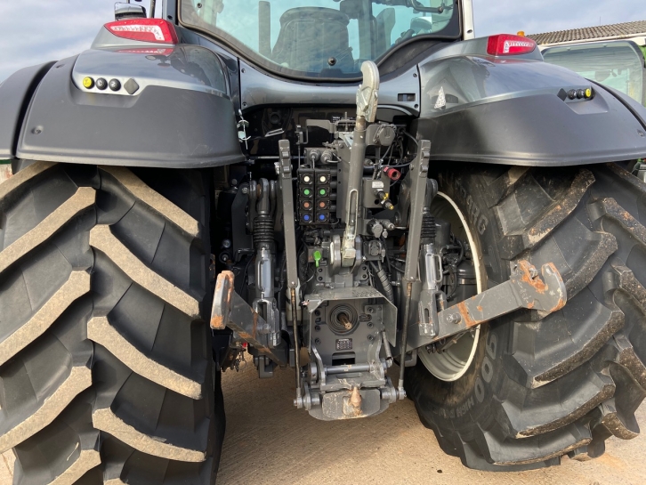 Valtra T234 Active