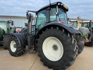 Valtra T234 Active
