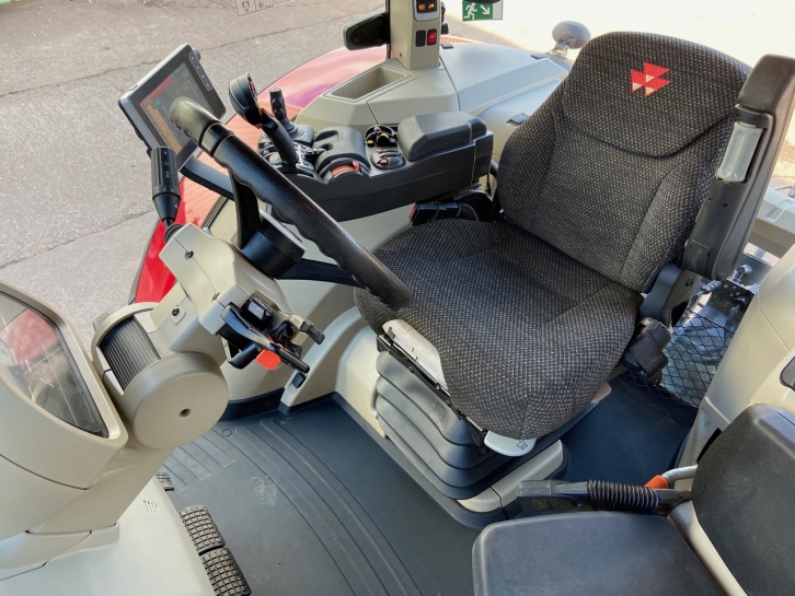 Massey Ferguson 8730S Exclusive